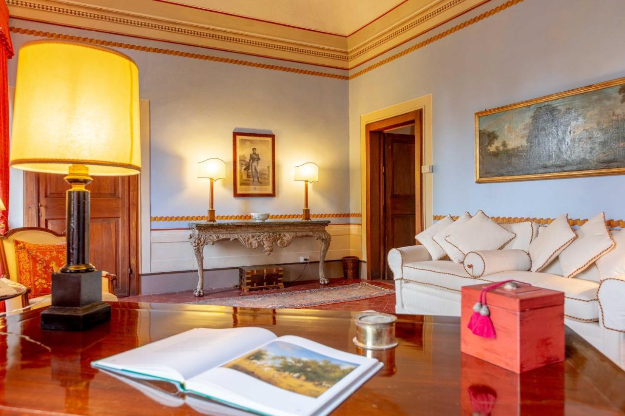 Pugnano Borgo Studiati Residenza D'Epoca Bed & Breakfast エクステリア 写真
